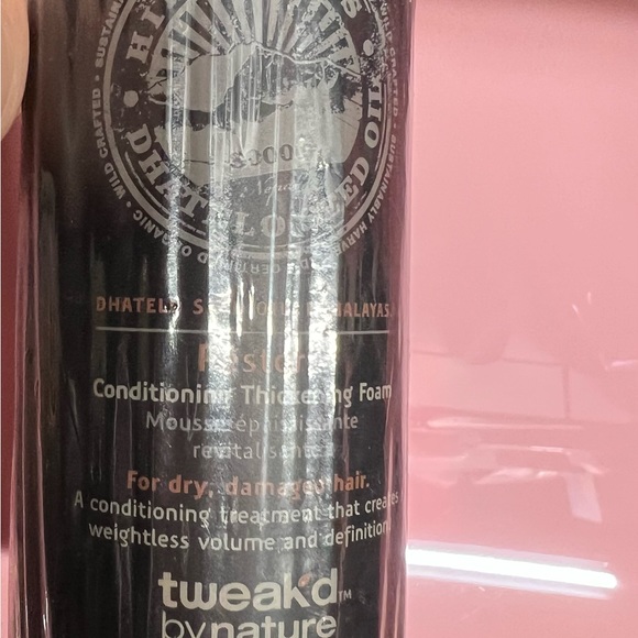 Tweak-d By Nature Restore Conditioning Thickening Foam - Picture 3 of 16